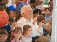 Spiridon Vangheli și TVR Moldova în vizită la Grădinița Lăpușnița, comuna Cărpineni